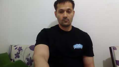zzzzzzz41 online show from May 28, 2026, 1:19 pm