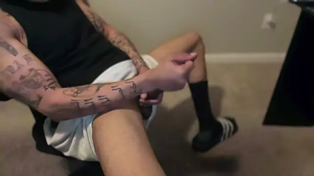 ANAKONDA KIING online show from February 6, 2025, 8:39 am