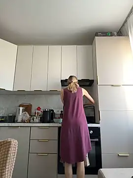 angelmommu online show from March 19, 2025, 2:13 pm