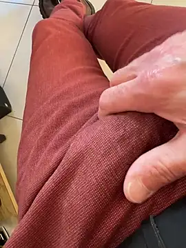 Snapshot of buodiculo chatting on March 18, 2025, 4:59 pm buodiculo online show from March 18, 2025, 4:59 pm