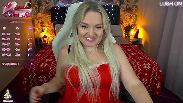 Snapshot of MissyMartinez chatting on December 25, 2024, 7:57 am MissyMartinez online show from December 25, 2024, 7:57 am
