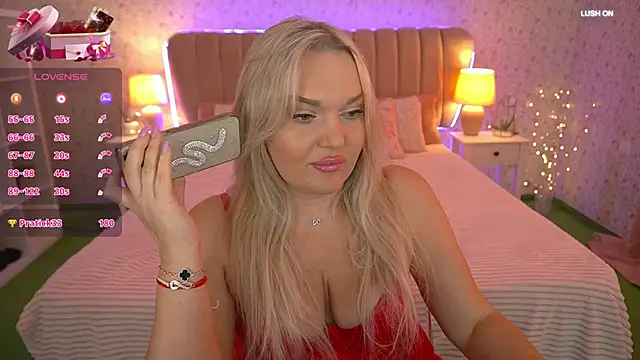 Snapshot of MissyMartinez chatting on March 14, 2025, 10:39 am MissyMartinez online show from March 14, 2025, 10:39 am
