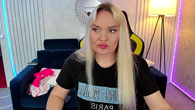 MissyMartinez online show from June 9, 2026, 6:36 am