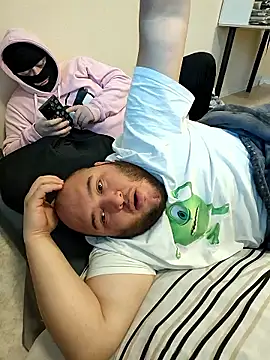 genderfluidco2 online show from January 10, 2026, 11:45 am