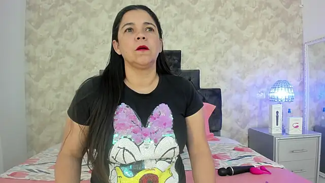 elizabeth coleman online show from October 19, 2025, 9:04 pm