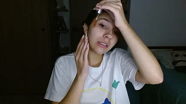 mia  lopez  online show from February 14, 2026, 5:59 am