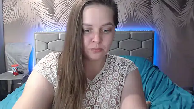 Snapshot of uliastar chatting on January 15, 2025, 4:11 pm uliastar online show from January 15, 2025, 4:11 pm