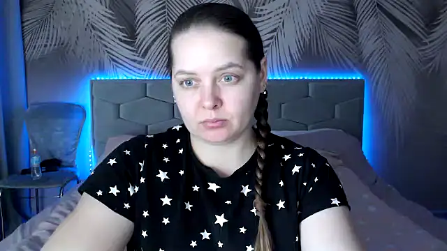 Snapshot of uliastar chatting on February 7, 2025, 2:37 pm uliastar online show from February 7, 2025, 2:37 pm