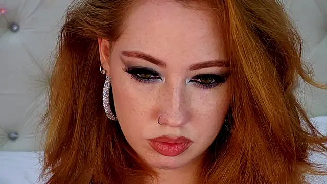 TinaBrook online show from January 31, 2025, 7:50 am