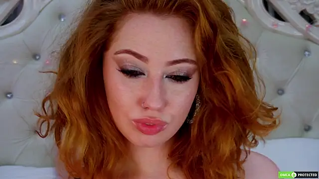 TinaBrook online show from March 3, 2025, 7:54 am