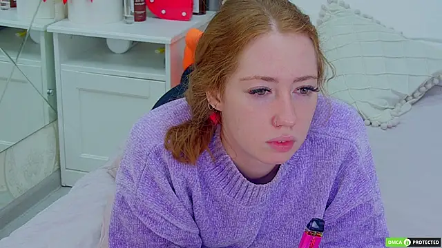 TinaBrook online show from November 28, 2025, 3:20 am