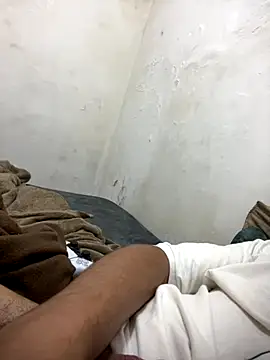 Magosupreme online show from September 13, 2025, 7:41 am