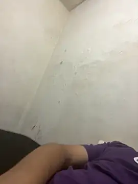 Magosupreme online show from October 31, 2025, 4:13 am