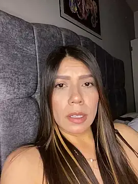 martina contreras online show from March 22, 2026, 6:06 am