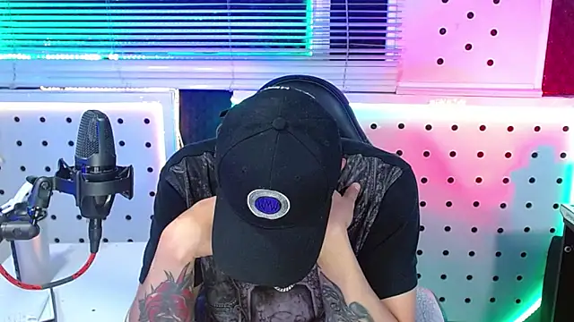 Darko0717 online show from January 18, 2026, 11:41 pm