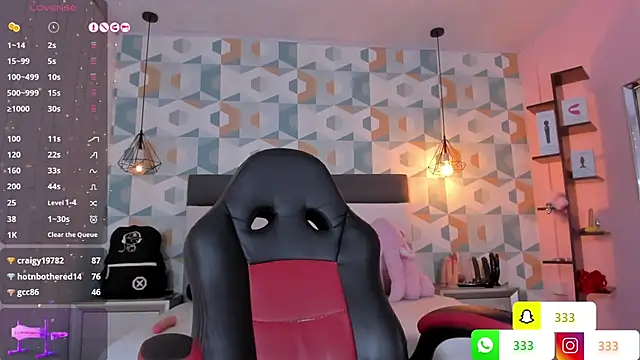 LIA ROUX1 online show from March 10, 2025, 8:59 am