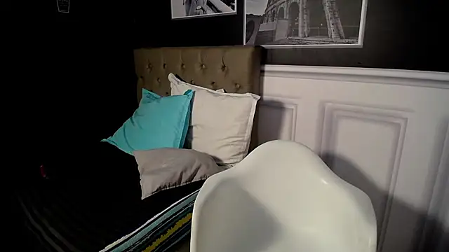 Snapshot of samanthaanderson_ chatting on December 14, 2024, 5:58 pm samanthaanderson  online show from December 14, 2024, 5:58 pm