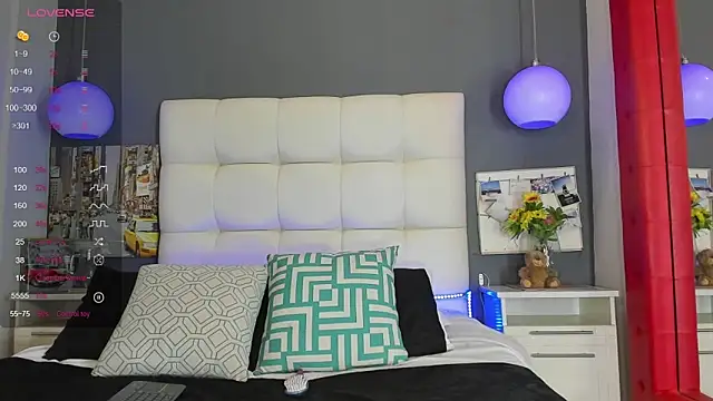 cinthya walker1 online show from January 16, 2025, 9:40 pm