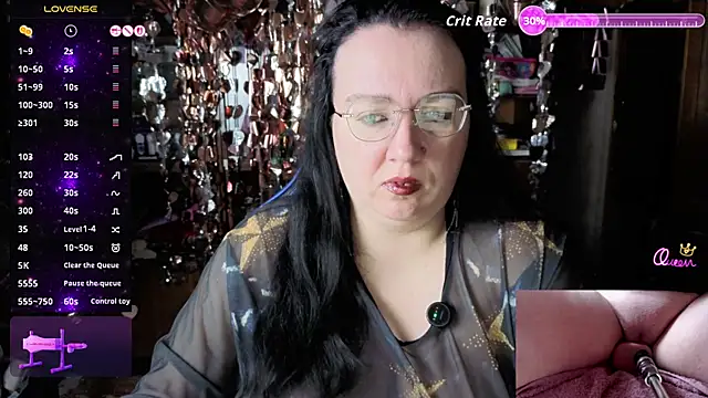 Snapshot of LeonaHarrison chatting on June 7, 2026, 2:05 am LeonaHarrison online show from June 7, 2026, 2:05 am