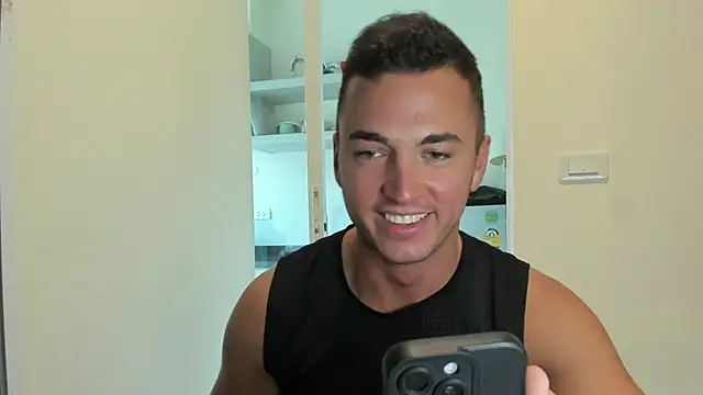 paulblack21 online show from February 5, 2026, 10:42 am