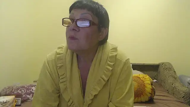 Snapshot of Sandra_Carina chatting on June 4, 2026, 9:32 pm Sandra Carina online show from June 4, 2026, 9:32 pm