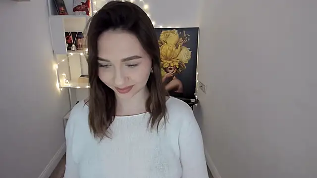 Snapshot of GracefulLook chatting on March 3, 2025, 11:33 am GracefulLook online show from March 3, 2025, 11:33 am