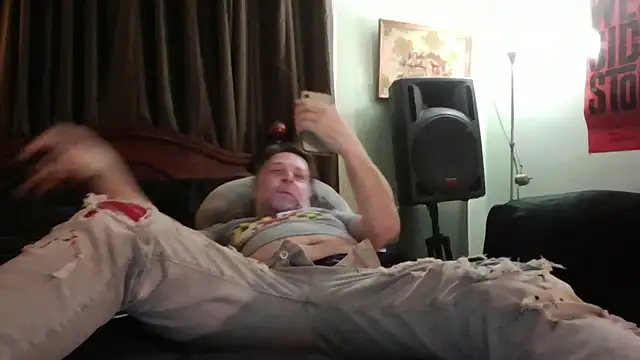 PhoenixFir1976 online show from November 25, 2025, 4:45 am