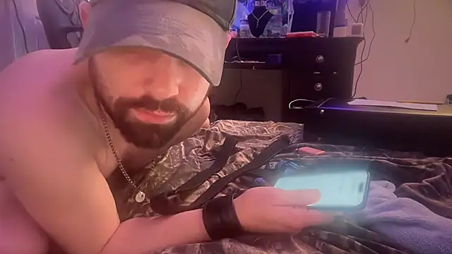 Snapshot of Fr4nk1eFFuxxx chatting on March 5, 2025, 4:02 pm Fr4nk1eFFuxxx online show from March 5, 2025, 4:02 pm