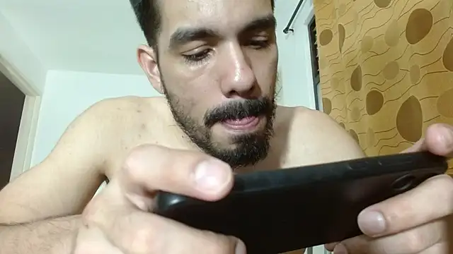 Snapshot of JohanyLatino chatting on January 12, 2025, 9:29 pm JohanyLatino online show from January 12, 2025, 9:29 pm