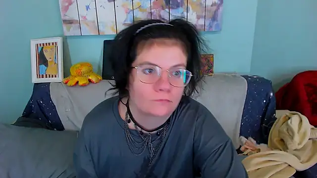 EverlyRays online show from January 10, 2026, 3:58 pm