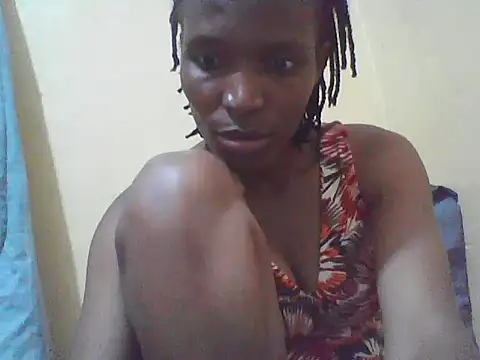 Smillie prety online show from November 14, 2025, 1:21 pm