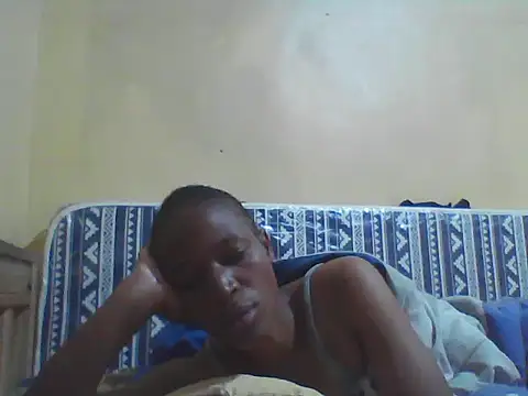 Smillie prety online show from March 28, 2026, 2:44 am