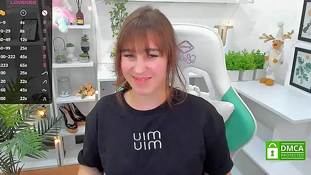  Eliizabeth  online show from March 17, 2025, 3:25 am