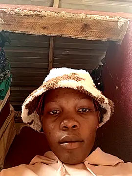 Snapshot of sweet_zara01 chatting on February 1, 2026, 8:57 am sweet zara01 online show from February 1, 2026, 8:57 am