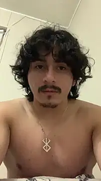 Snapshot of EdgingBalls_ chatting on November 10, 2025, 11:15 pm EdgingBalls online show from November 10, 2025, 11:15 pm