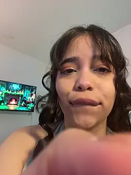 tati reyess online show from March 13, 2026, 12:34 pm