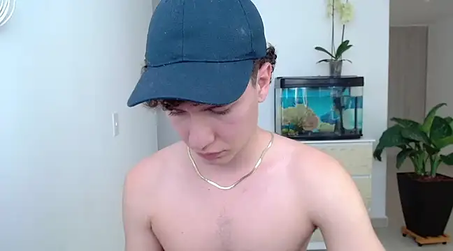 adrian morelly online show from December 7, 2024, 9:33 pm