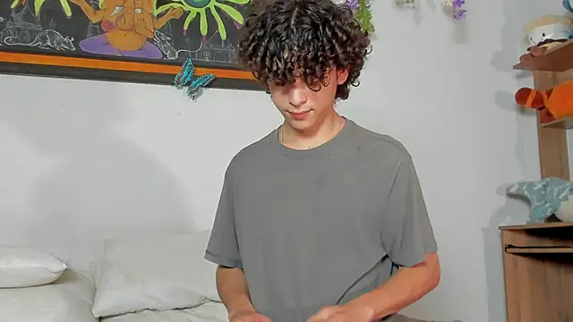 Cherry boy 18 online show from March 13, 2025, 1:54 am