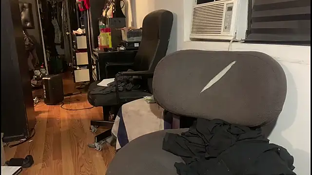 Snapshot of leanjamesdean chatting on December 5, 2024, 5:15 am leanjamesdean online show from December 5, 2024, 5:15 am