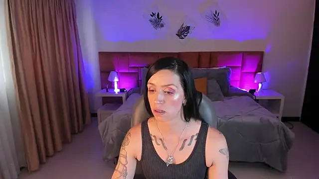 Kristen Garner online show from September 17, 2025, 7:48 pm