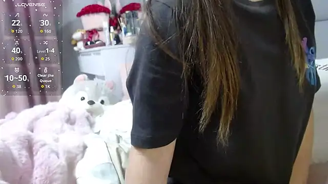 Viktoriiya bald online show from December 3, 2025, 11:14 pm