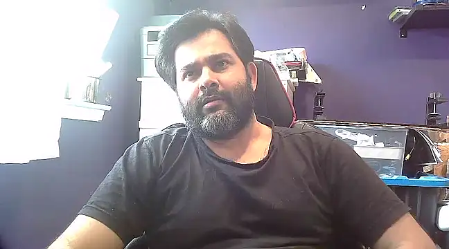 Sakhtlaundaz online show from January 28, 2025, 3:57 pm