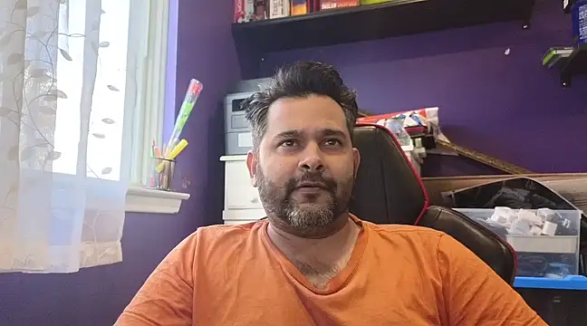 Sakhtlaundaz online show from March 22, 2025, 9:42 pm