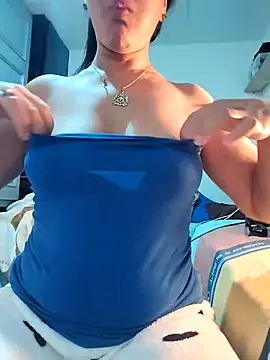 lolo890 online show from December 21, 2025, 2:57 pm