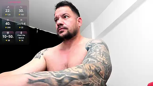 musclemonster31 online show from December 4, 2025, 8:01 am