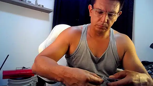 pedropicapi online show from April 28, 2026, 11:10 pm