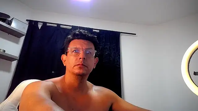 pedropicapi online show from May 8, 2026, 3:01 am