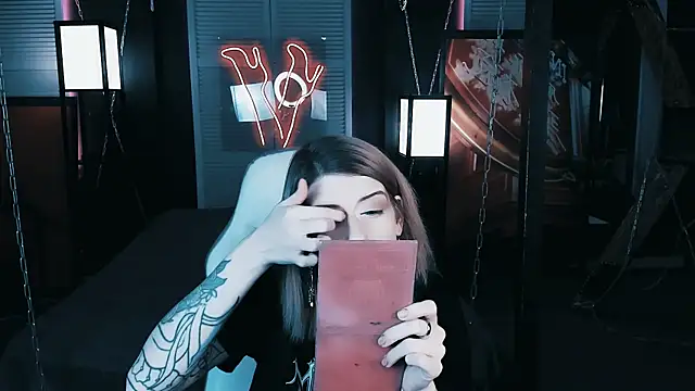 Noah ElmerX online show from December 17, 2024, 3:06 pm