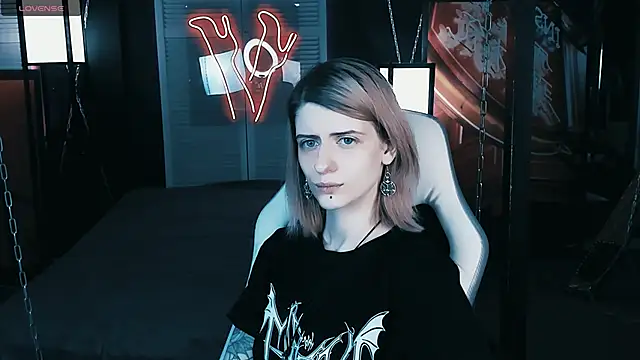 Noah ElmerX online show from December 20, 2024, 1:43 pm