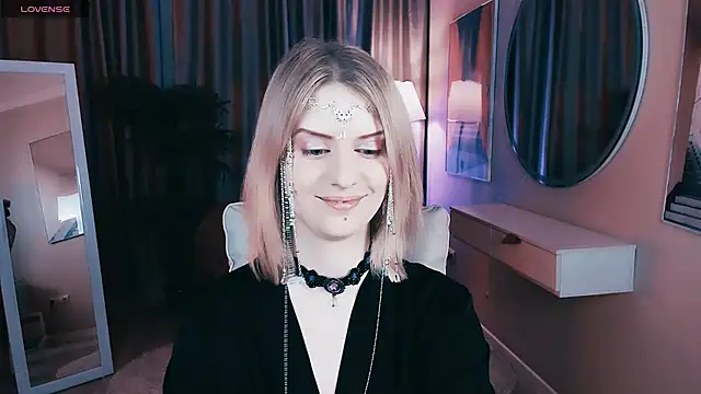 Noah ElmerX online show from March 11, 2025, 5:02 pm